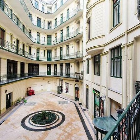 Private Apartment Centertown Budapest Eksteriør bilde