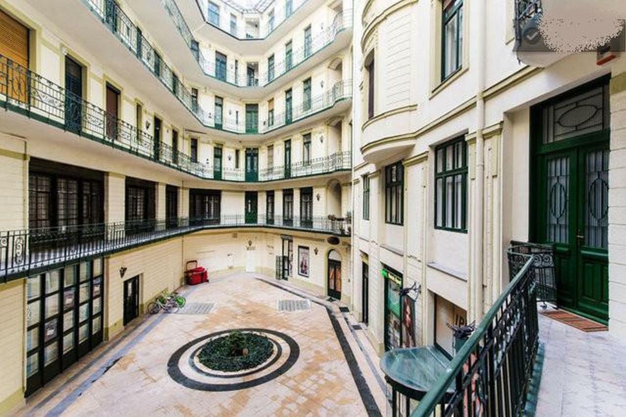 Private Apartment Centertown Budapest Eksteriør bilde